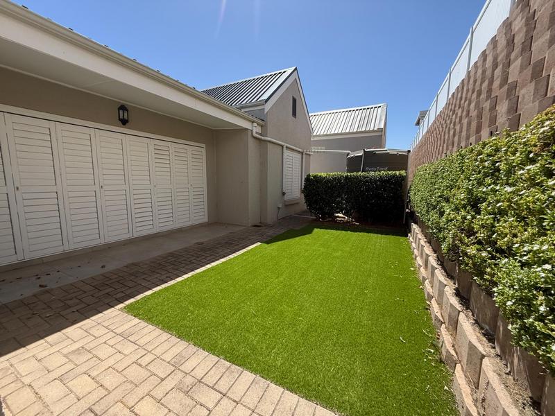 2 Bedroom Property for Sale in Klipfontein Western Cape